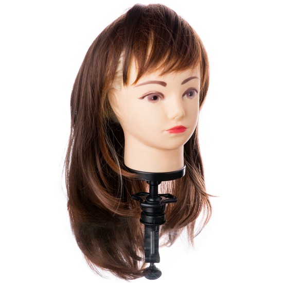 Schimbare de look purtand o peruca